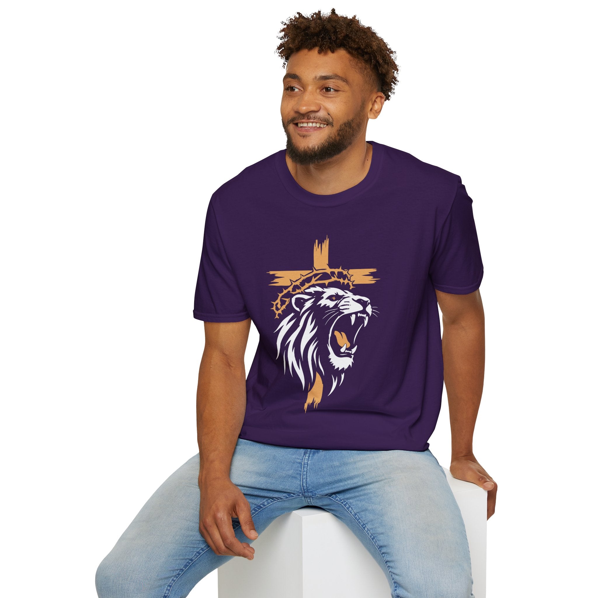 LION CROSS CROWN OF THORNS T-Shirt